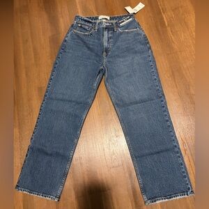 NWT Abercrombie & Fitch The Vintage Straight Jeans size 26 short